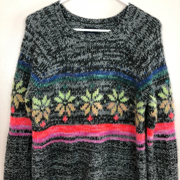 AE | Bright Fair Isle Jegging Sweater - Picture 4 of 7